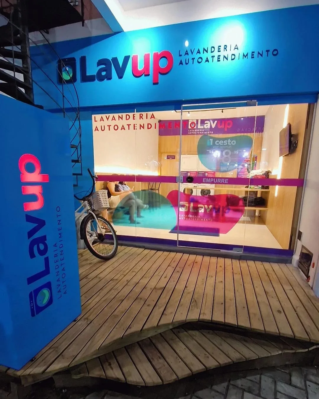 Lavanderia LavUp - Pituba, Itacaré